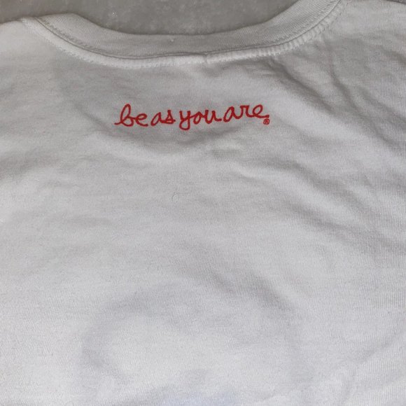 - Momma's Boy dog tshirt M/L NWOT - Picture 4 of 5